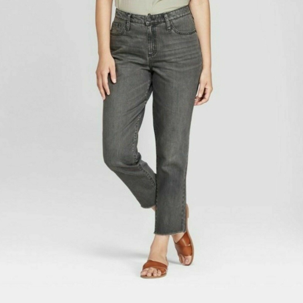 NWT Women's Short 10P High-Rise Straight Jeans